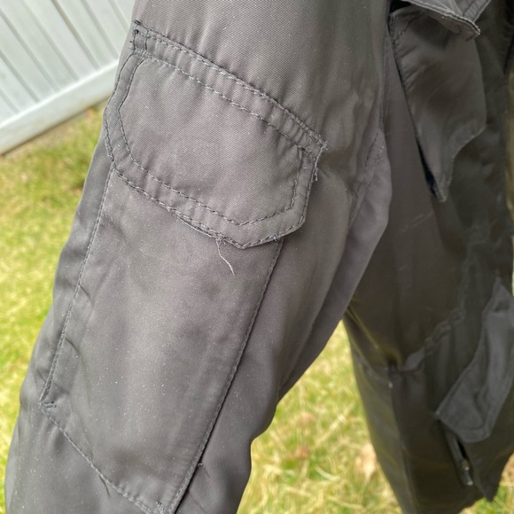 Joe Fresh winter parka with faux fur hood trim - Picture 6 of 8